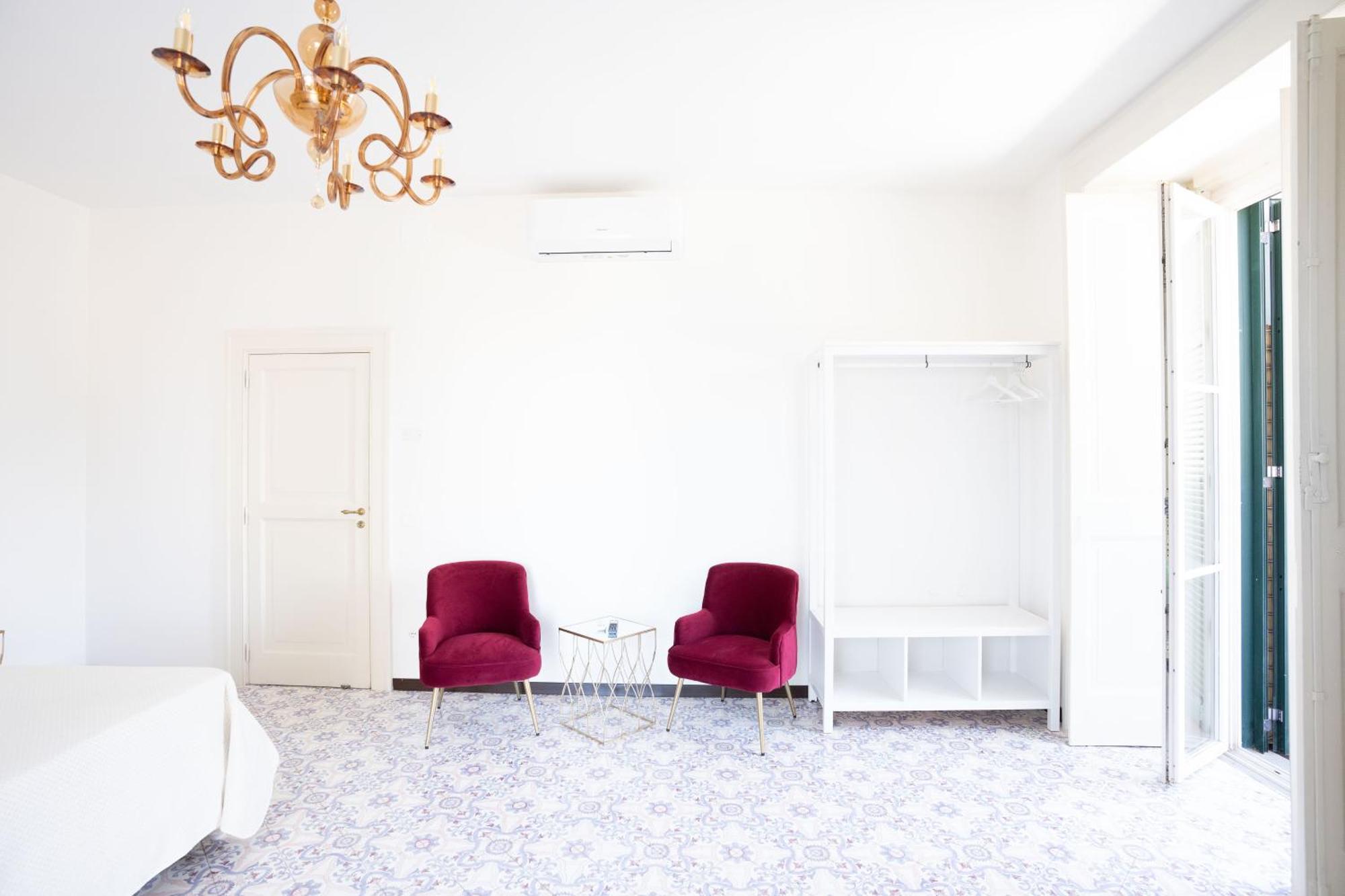 Casa Enzina Hotel Sorrento Bagian luar foto